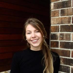 Meet your Posher, Emma